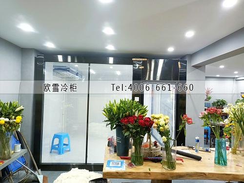 鲜花玻璃库房.jpg